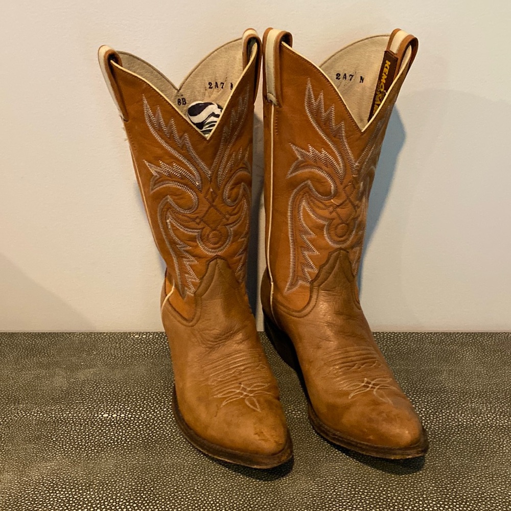 Stunning Kemo Sabe cowgirl boots size 8